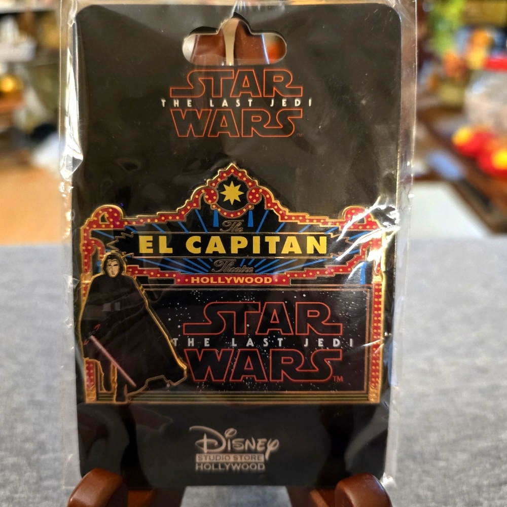 Disney Star Wars El Capitan Pin with Red and Gold Accents ** NEW**NEW**